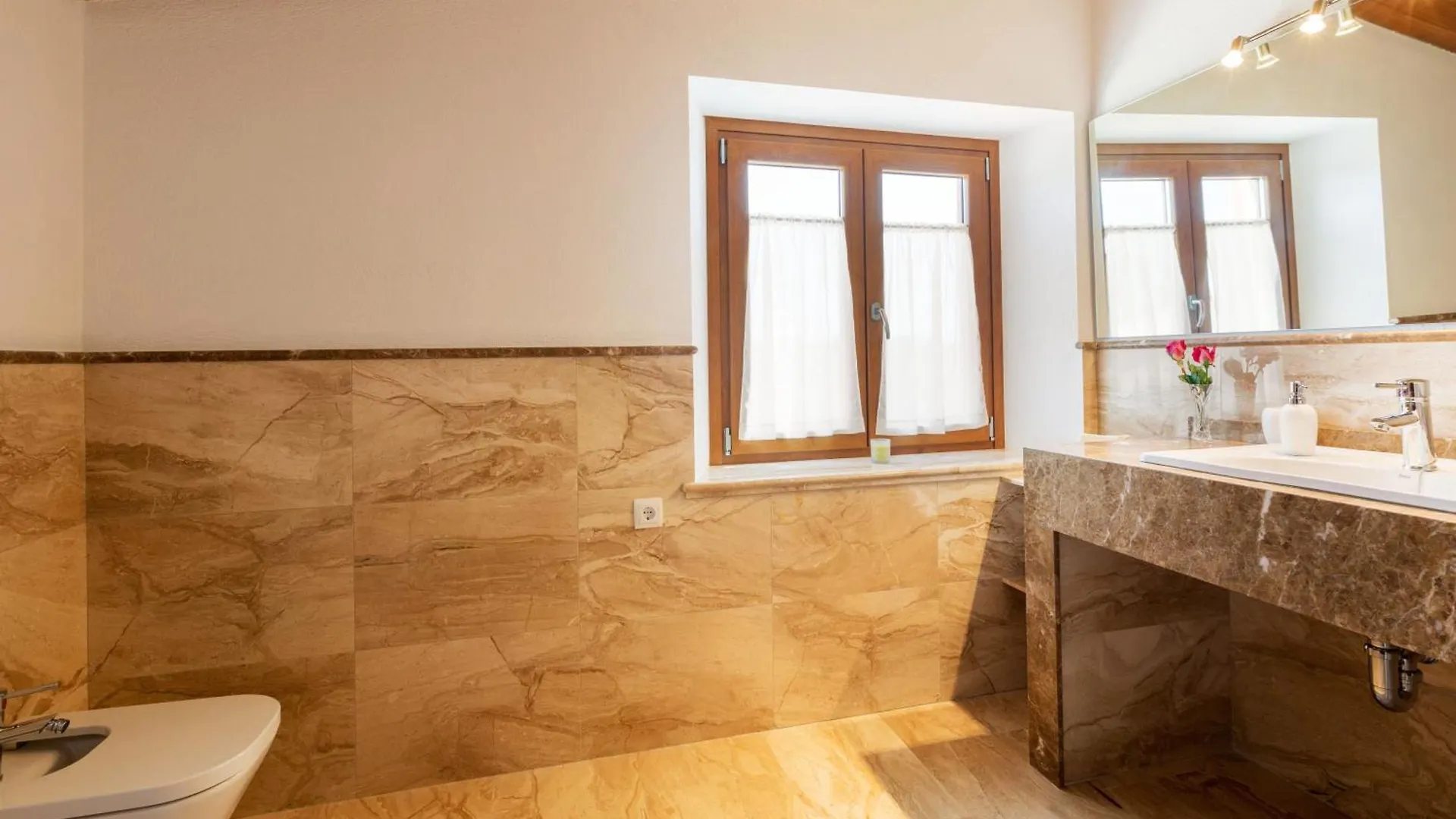 Carrusillo Holiday home Lloseta 0*,  스페인